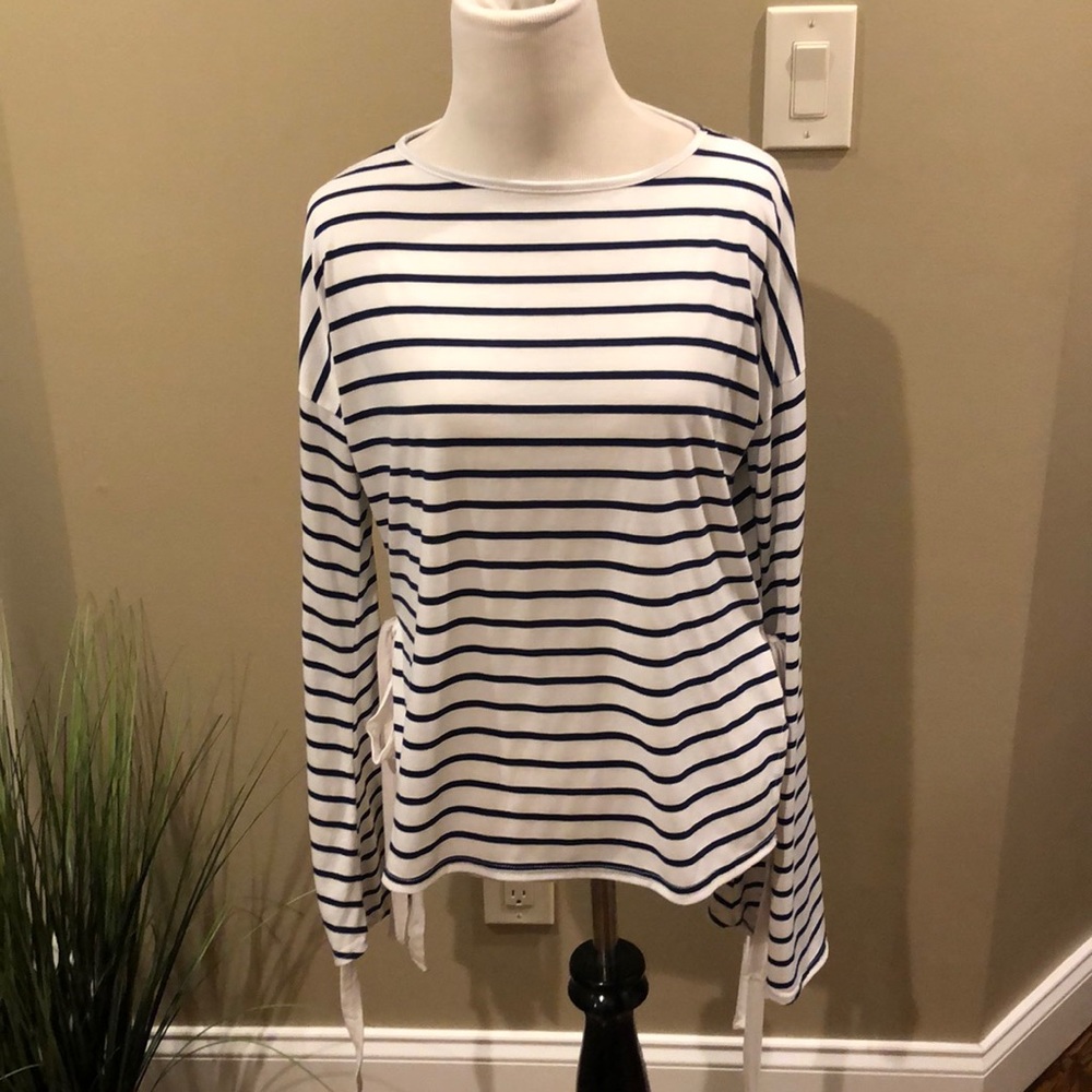 NWOT!! ASOS. Size MEDIUM